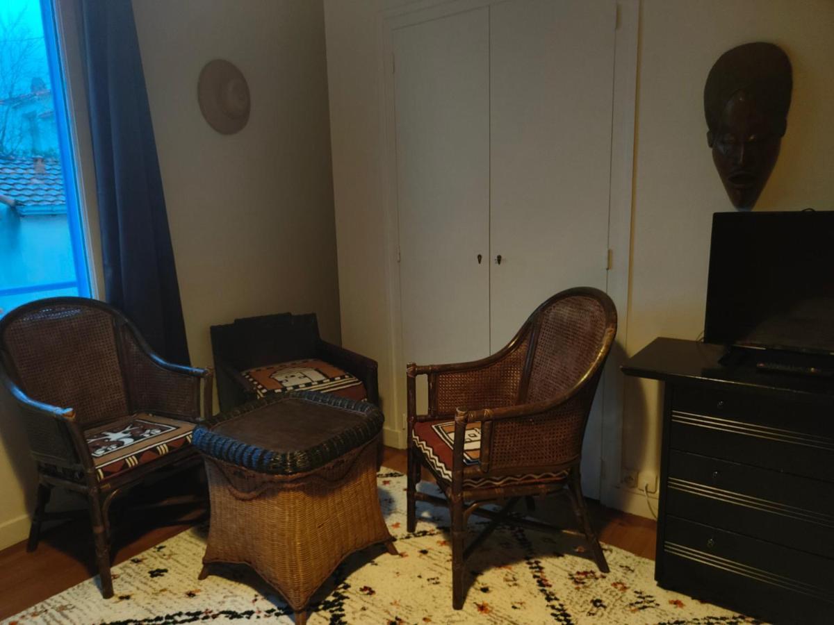 Bed & Breakfast Les Volets Bleus *
